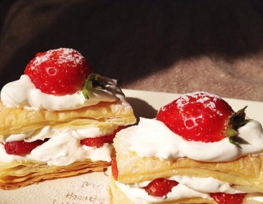 动森玩家必知的拿破仑蛋糕做法分享！（超级简单的拿破仑蛋糕配方及制作步骤，快来试试吧！）